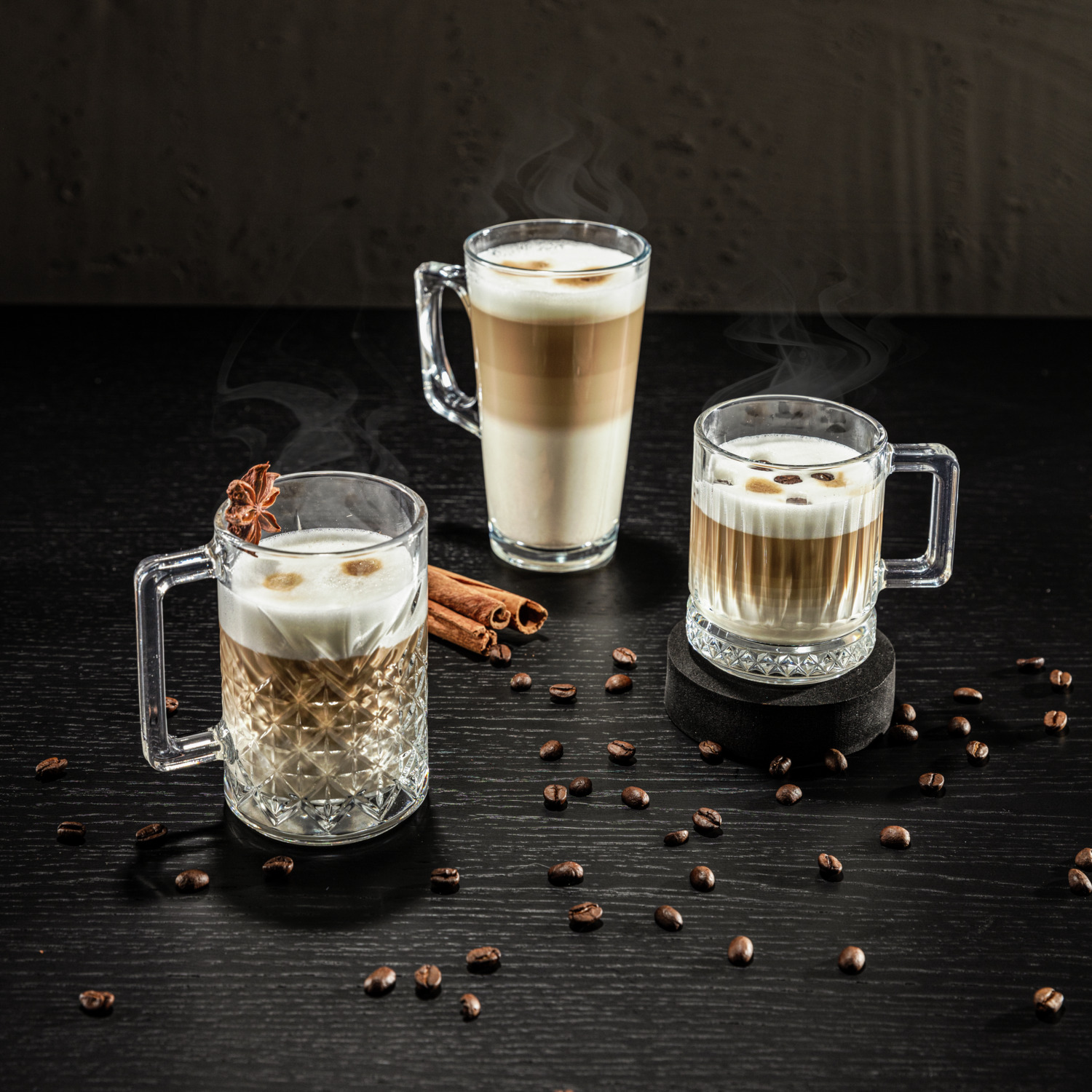 Pasabahçe Pasabahce Cam Sanayii ve Tic. A.S. Sisecam Genel Merkezio Coffee/mulled wine glass Elysia Kaffee-/Glühweinglas Elysia Coffee/mulled wine glass Elysia; 250 ml, 8x9.4 cm (ØxH); transparent; 2 piece / pack Kaffee-/Glühweinglas Elysia; 250 ml, 8x9.4 cm (ØxH); transparent; 2 Stück / Pack Tumbler with relief on the outside. With freezable base. Dishwasher safe. Becher mit Relief an der Außenseite. Mit Eisboden. Für Heißgetränke geeignet. Spülmaschinenfest.