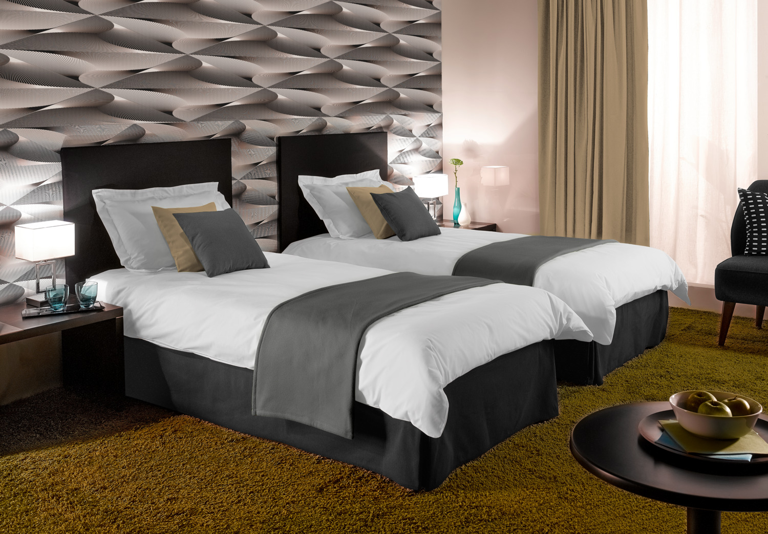 Husa pentru Pled LUSINI Solutions GmbH Bora Bora, 260x240 cm, Alb, Material Renforce 140 TC, OEKO-TEX Standard 100, Închidere Hotel, Rezistent la Fierbere