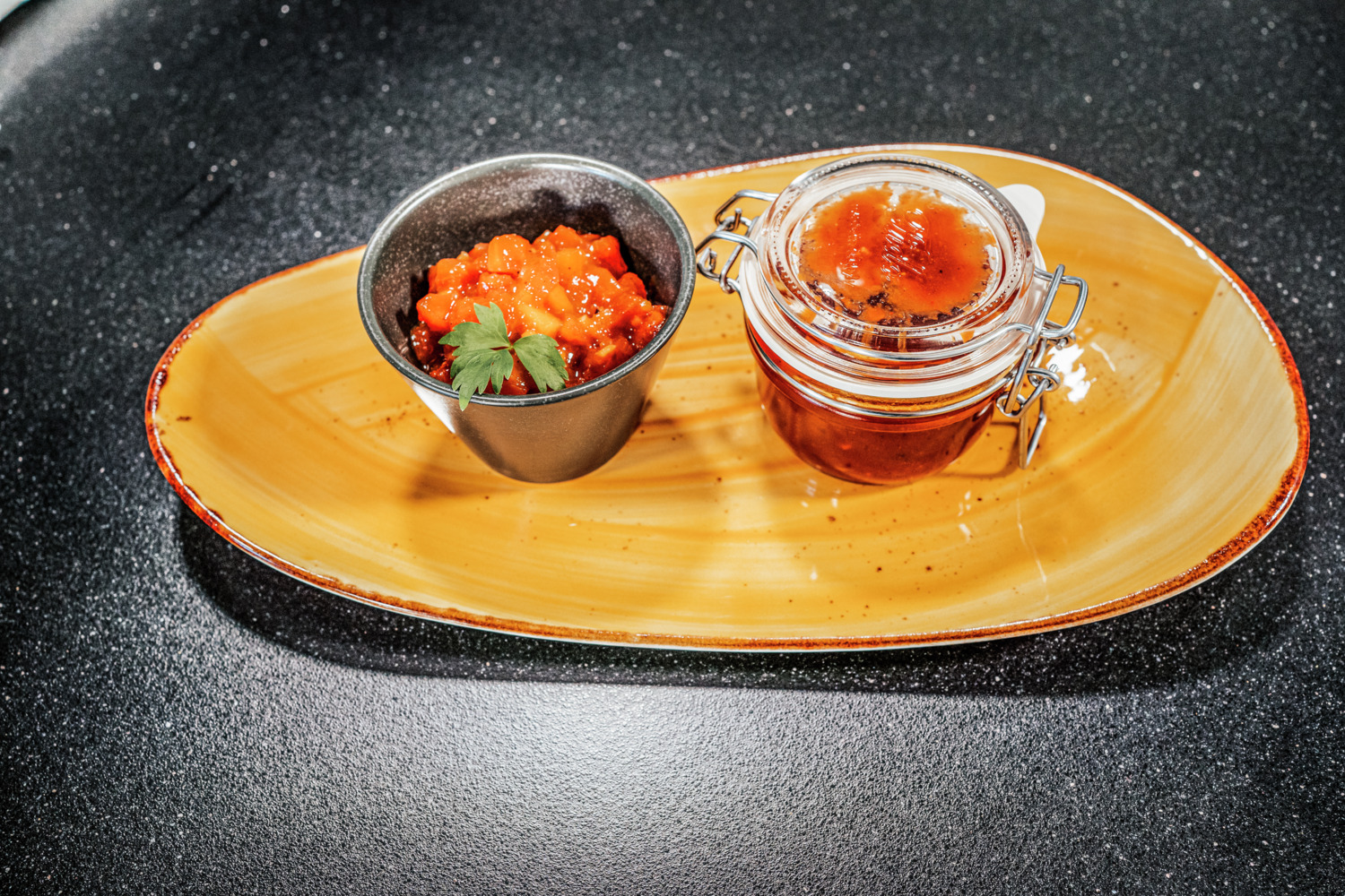 VEGA Masca Round Porcelain Bowl, Black, 230 ml, 9 cm Diameter, Professional Catering Grade, Dishwasher and Microwave Safe