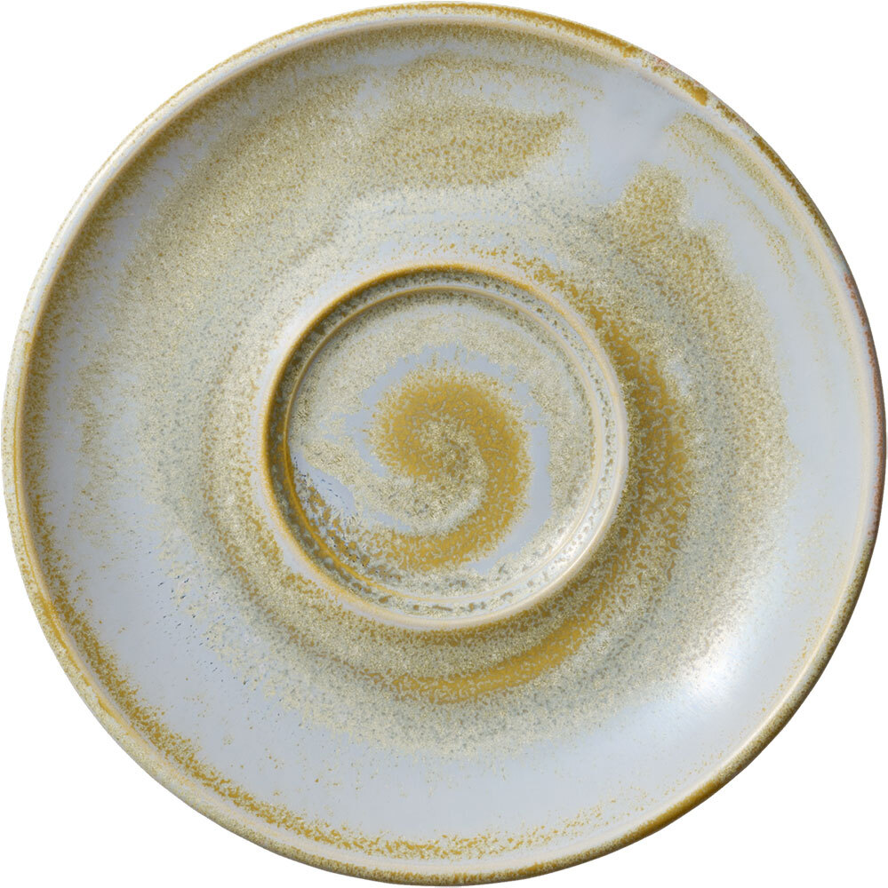 HEART&SOUL BHS tabletop AG Saucer Perfect Match Breeze Untertasse Perfect Match Breeze Saucer Perfect Match Breeze; 15.5x2.2 cm (ØxH); golden/light-blue/white; round; 6 piece / pack Untertasse Perfect Match Breeze; 15.5x2.2 cm (ØxH); gold/hellblau/weiß; rund; 6 Stück / Pack This series is made of high-quality porcelain and impresses with its modern yet timeless look. The light green color gives your table a fresh and appealing look. Another highlight is its dishwasher-safe feature, which saves you the hassle of washing up by hand. You can easily clean the bowls in the dishwasher. Diese Serie wird aus hochwertigem Porzellan hergestellt und überzeugen mit ihrer modernen und dennoch zeitlosen Optik. Die hellgrüne Farbe verleiht Ihrem Tisch einen frischen und ansprechenden Look. Ein weiteres Highlight ist ihre spülmaschinengeeignete Eigenschaft, die Ihnen das lästige Abwaschen von Hand erspart. Sie können die Schalen ganz bequem in der Spülmaschine reinigen.