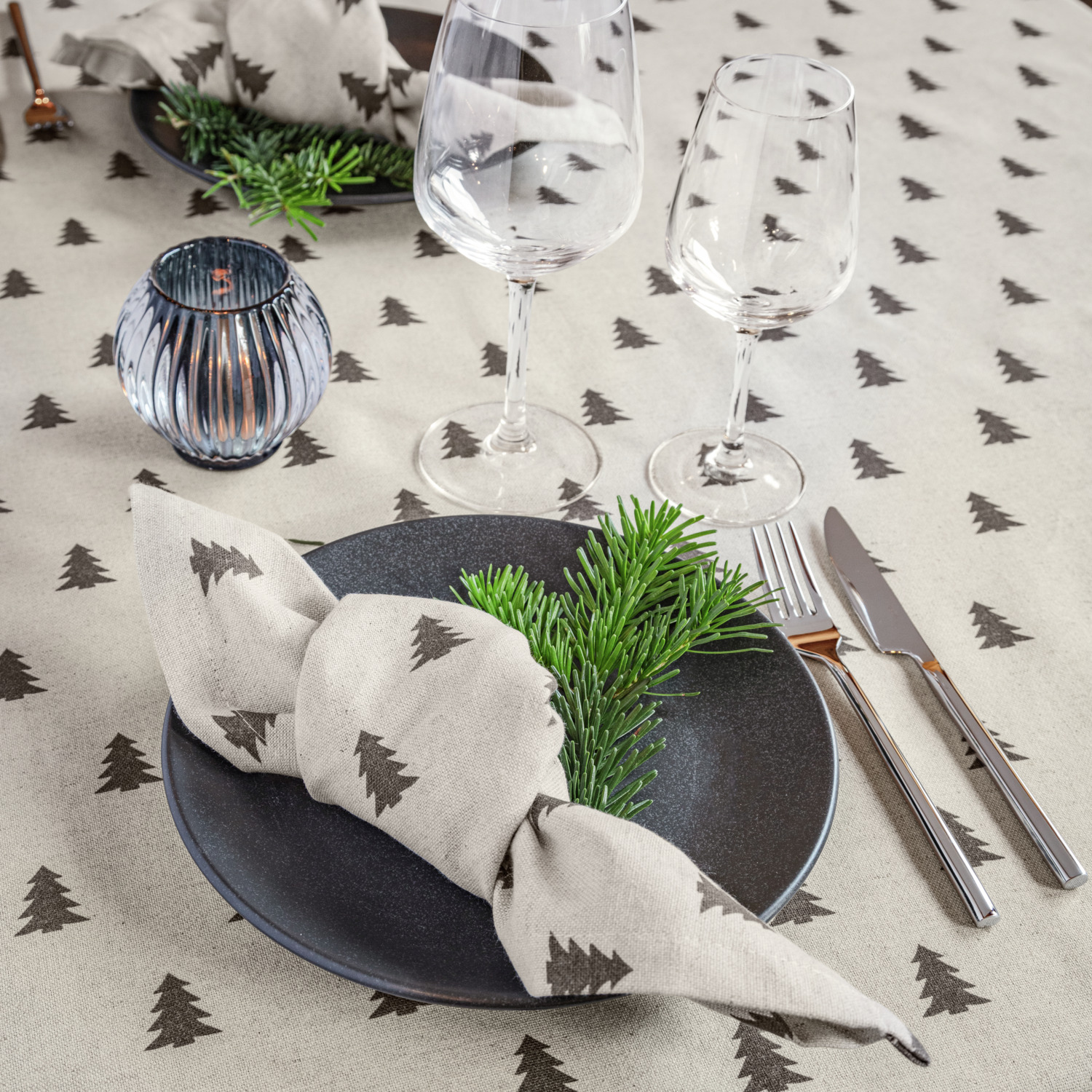 LUSINI Solutions GmbH Tannheim Textile Napkins, Set of 6, 50x50 cm, Cotton-Linen Blend, Light-Grey/Dark-Grey Fir Tree Design, Durable Easy Care