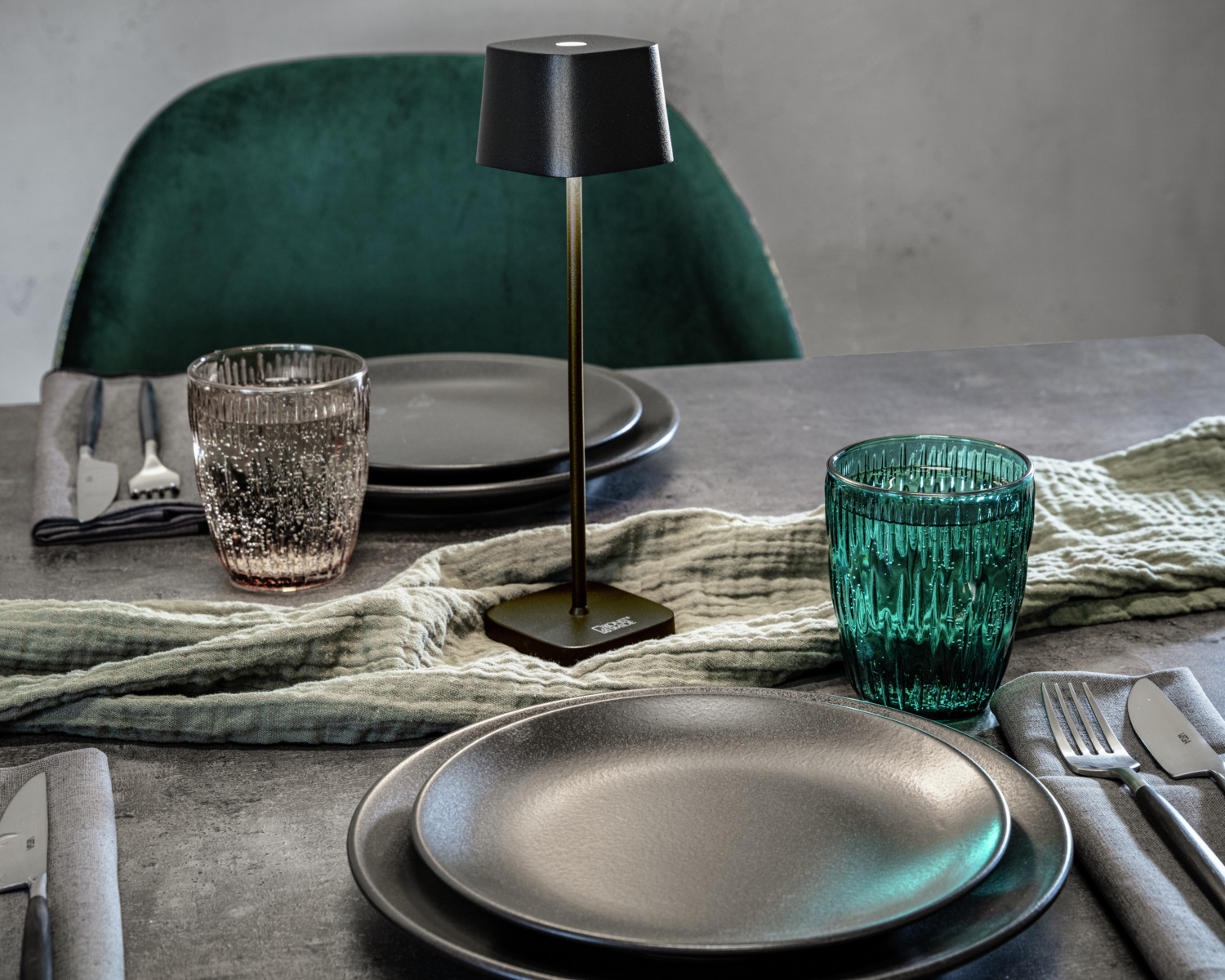VEGA Kalea Water Glasses Set of 6, 280 ml Green Dyed Glass with Ripple Relief Design, Dishwasher Safe, 8 cm x 9.8 cm