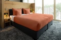 Husa Perna LUSINI Solutions GmbH Siena 40x80 cm, Percale din Bumbac si Poliester, Teracota, Închidere Hotel, OEKO-TEX Standard 100