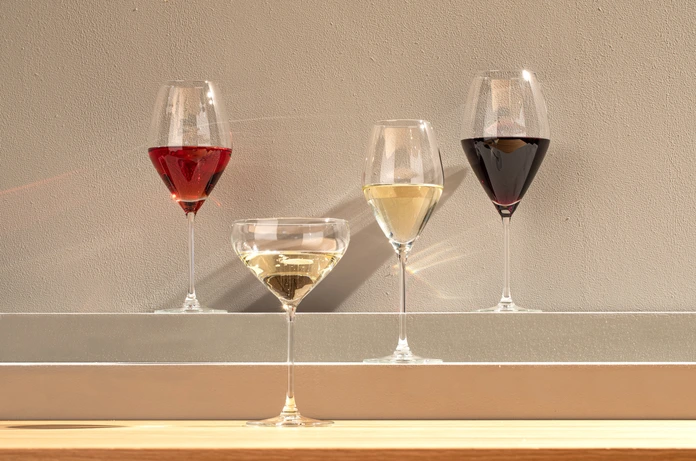 Set de 6 pahare pentru vin alb VEGA Amilia cu linie de umplere 0.1l, cristal strălucitor, 340ml, înălțime 22.5cm