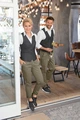JOBELINE LUSINI Solutions GmbH Women's trousers Chino Damen Hose Chino Women's trousers Chino; Size 38; khaki Damen Hose Chino; Kleidergröße 38; khaki 97 % cotton, 3 % spandex. 30 °C gentle wash. Casual women's trousers in chino style made of elastic, soft material. In the back with buttoned welt pockets, on the side with slide-in pockets and on the right with integrated pen pocket. At the waistband are belt loops, the elastic band inside prevents the blouse from slipping out. Comfortable cut with narrow, straight leg. Inside leg length: 78 cm for size 36. 97 % Baumwolle, 3 % Elasthan. 30°-Schonwäsche. Lässige Damenhose im Chino-Stil aus elastischem, weichem Material. Mit seitlichen Einschubtaschen inklusive rechts integrierter Stifttasche. Zwei geknöpfte Paspeltaschen am Gesäß. Am Bund befinden sich Gürtelschlaufen. Das innenliegende Gummiband verhindert das Herausrutschen der Bluse. Bequemer Schnitt mit schmalem, geradem Bein. Innenbeinlänge: 78 cm in Gr 36