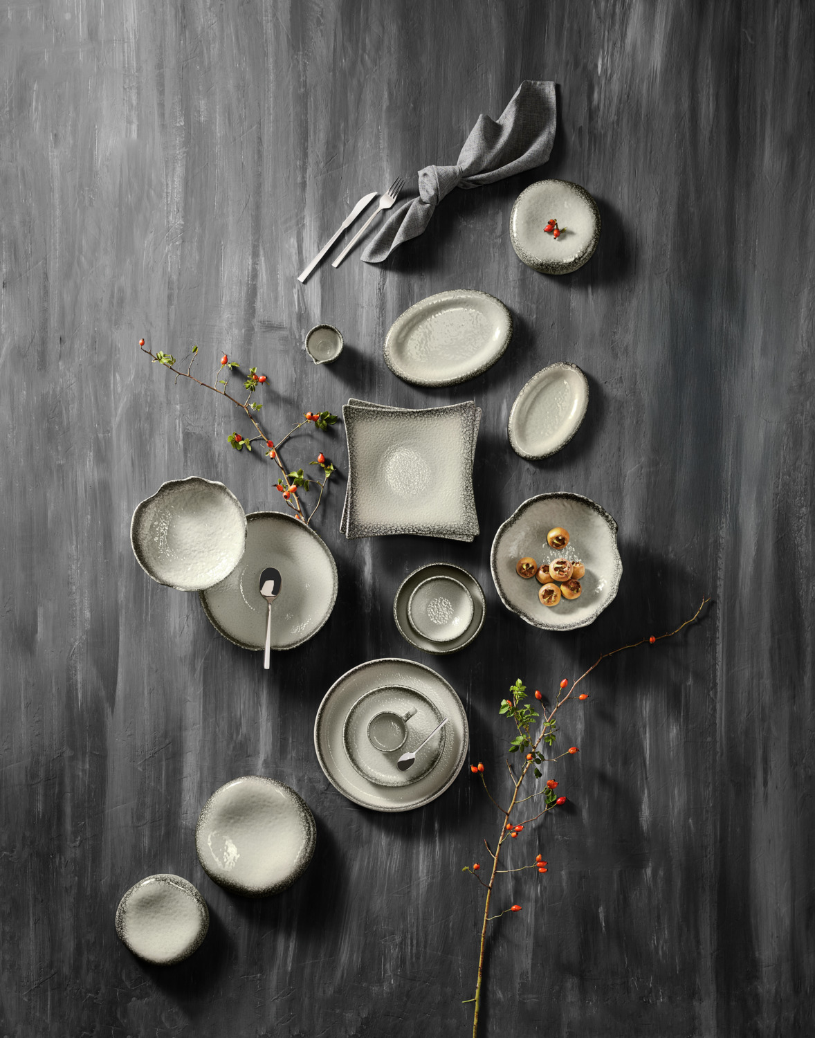 Farfurii pentru espresso Vega Nagoya, Set de 6 piese, Porțelan cu glazură reactivă, Alb/Gri, 12.5x1.5 cm, Compatibile cu mașina de spălat vase și cuptorul cu microunde