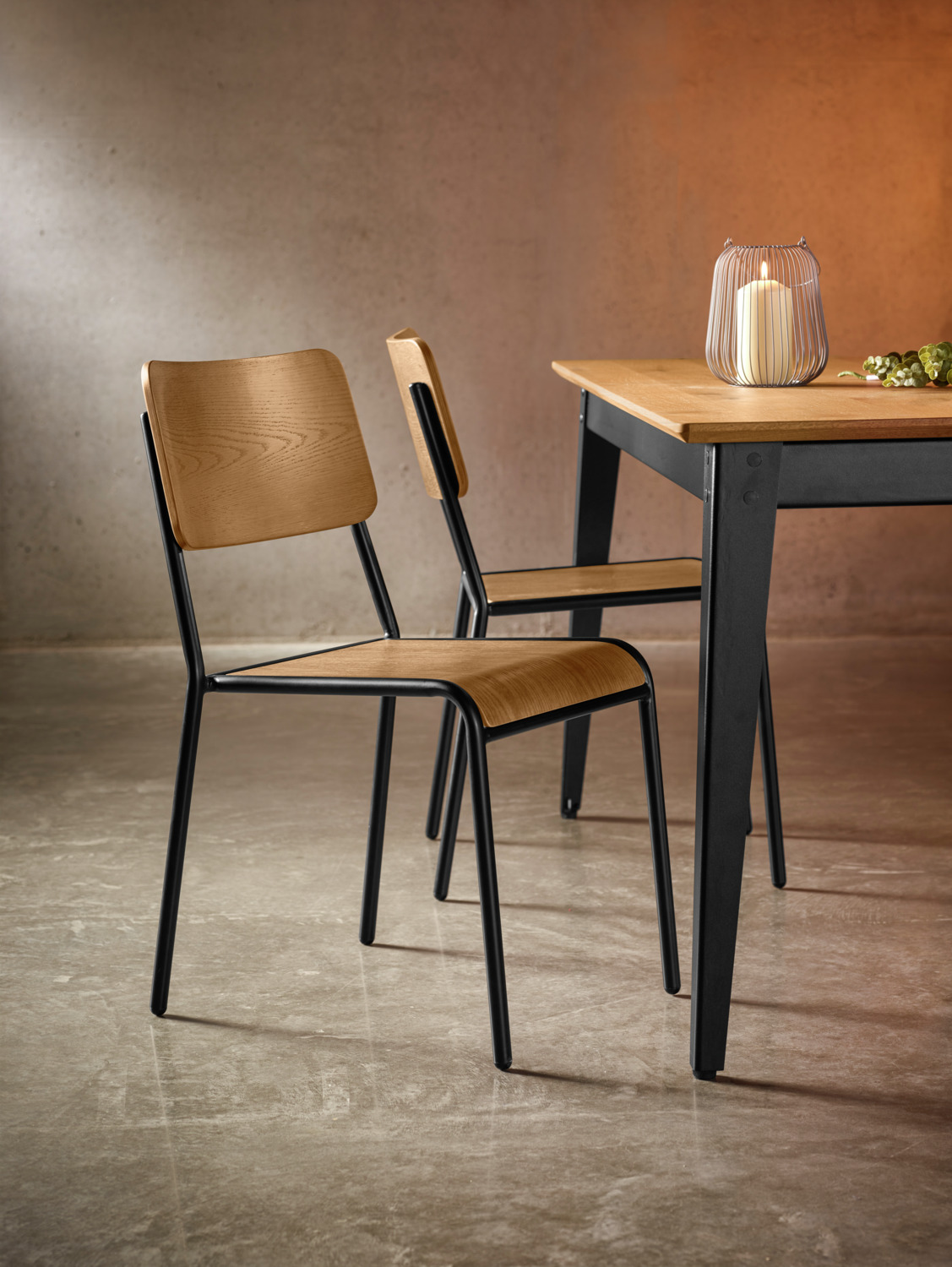 VEGA Chair Claso Set of 2, Industrial Ash Plywood and Black Powder-Coated Steel, Stackable, Max Load 160kg, 41.5x52.5x82cm
