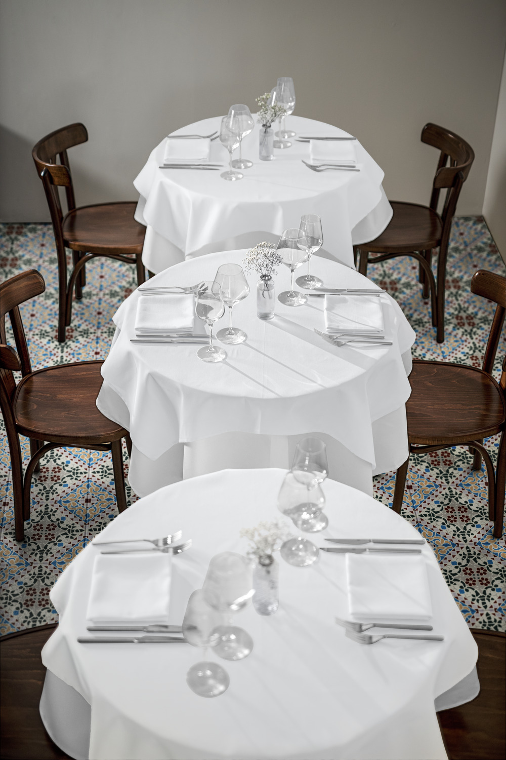 LUSINI Solutions GmbH Vivienne Textile Napkins, Set of 6, 50x50 cm, White, 50% Cotton 50% Polyester Satin Weave, OEKO-TEX Standard 100