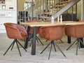 Scaun cu brate VEGA Yankee, Piele Ecologica si Poliester Cognac, Cadru Otel Vopsit in Praf, 61x60x80 cm, Suporta pana la 160 kg, Rezistent la Foc