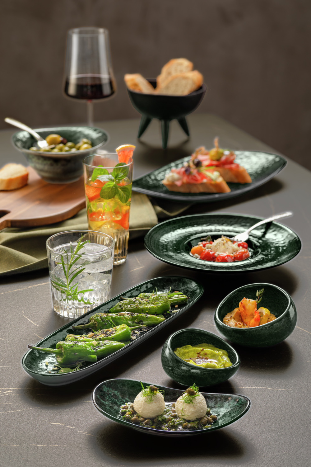 VEGA Black Reef Deep Plate Set of 6, 28.5 cm Porcelain Plates with Wide Rim, Hand-Painted Green-Black Glaze, Dishwasher and Microwave Safe