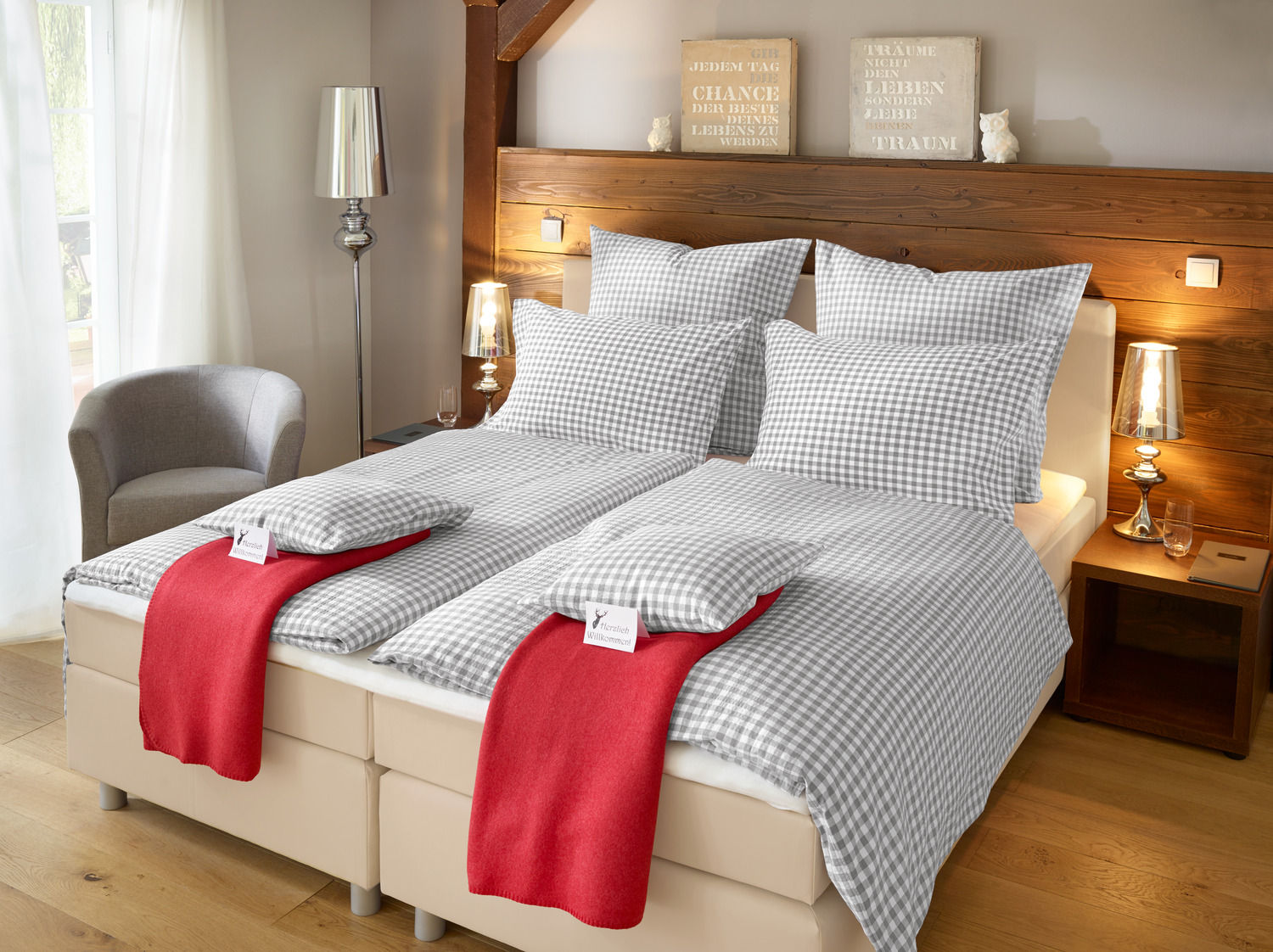 Husa pentru perna LUSINI Tux, 100% bumbac mercerizat Renforce, 70x90 cm, model carouri verde, cu closure hotel, OEKO-TEX Standard 100