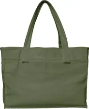 ERWIN M. LUSINI Solutions GmbH Wellness bag Pula Wellnesstasche Pula Wellness bag Pula ; 50x35x20 cm (WxHxD); dark olive Wellnesstasche Pula ; 50x35x20 cm (BxHxT); dunkeloliv ##Wellness bag Pula - Robust cotton canvas bag The Pula wellness bag is the ideal companion for hotel and spa guests. Made from hard-wearing 450 g/m² cotton canvas, it has a large main compartment and a separate zip pocket for keys or a hotel card. The comfortable length of the shoulder straps ensures a high level of comfort. Personalisation possible. * 100% cotton canvas * Weight approx. 450 g/m² * Large main compartment with zip pocket * Ideal for wellness and hotels * Personalisation through embroidery possible ##Wellnesstasche Pula – Robuste Baumwoll-Canvas-Tasche Die Wellnesstasche Pula ist die ideale Begleitung für Hotel- und Spa-Gäste. Aus strapazierfähigem Baumwoll-Canvas mit 450 g/m² gefertigt, bietet sie ein großes Hauptfach und ein abgesetztes Reißverschlussfach für Schlüssel oder Hotelkarte. Die angenehme Länge der Trageriemen sorgt für hohen Komfort. Personalisierung möglich. * 100 % Baumwoll-Canvas * Gewicht ca. 450 g/m² * Großes Hauptfach mit Reißverschlussfach * Ideal für Wellness und Hotel * Personalisierung durch Stickerei möglich
