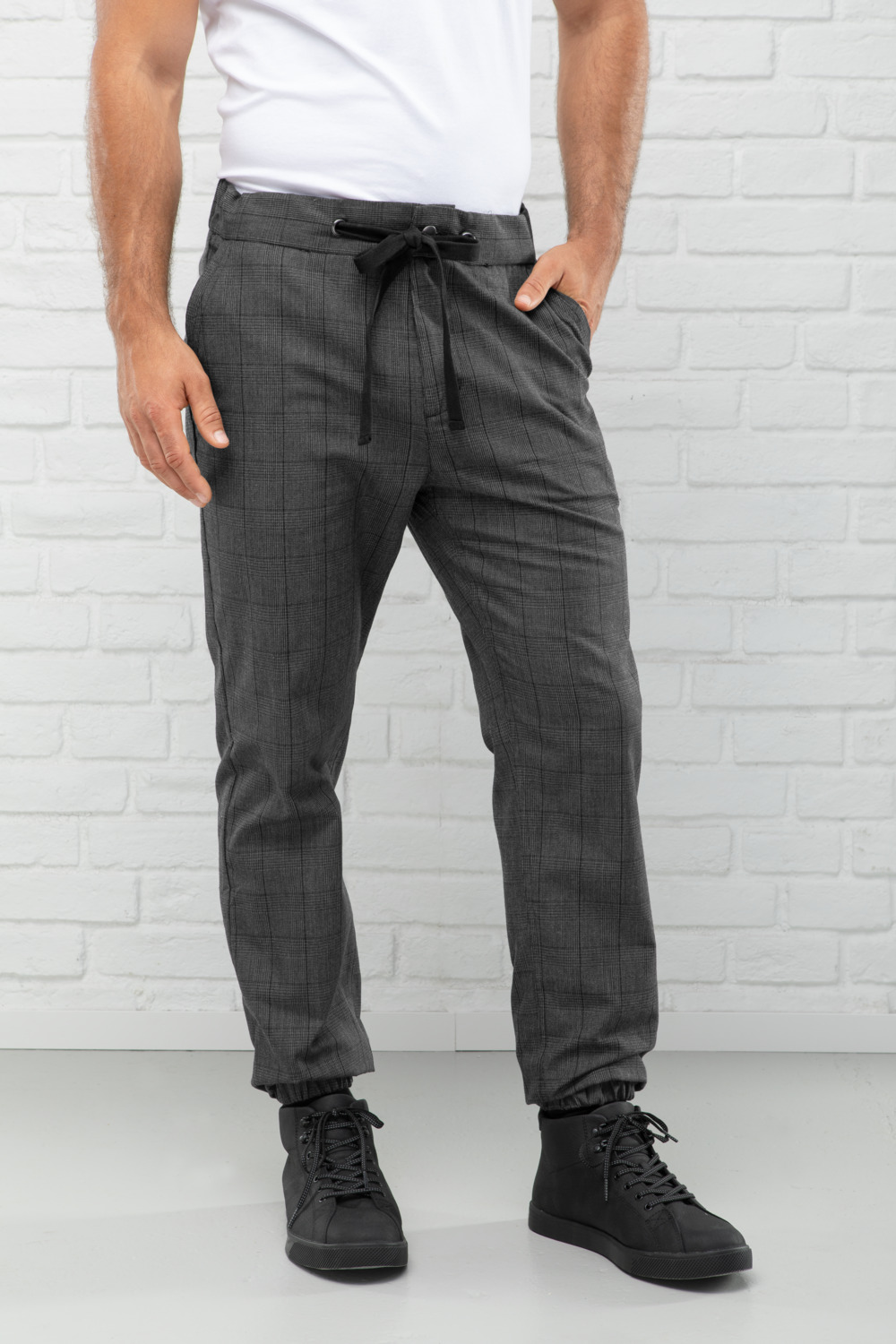 Jobeline Sweatpant Karo Men's Chef Trousers, Slim Fit, Plaid Design, 65% Polyester 35% Cotton, Stretch Waistband with Drawstring, Anthracite, Size 58