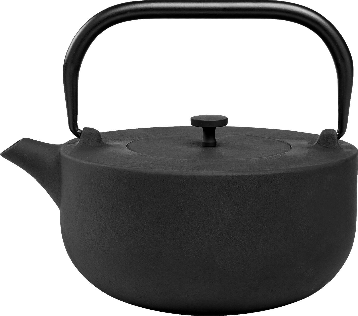 VEGA LUSINI Solutions GmbH Teapot Nari Teekanne Nari Teapot Nari; 960 ml, 15.7x10 cm (ØxH); black; round Teekanne Nari; 960 ml, 15.7x10 cm (ØxH); schwarz; rund The Nari cast iron teapot is enameled on the inside and keeps the tea warm for a long time. Comes with a stainless steel strainer and lid. Die Teekanne Nari aus Gusseisen ist innen emailliert und hält den Tee lange warm. Wird mit Sieb, welches aus Edelstahl ist, und Deckel geliefert.