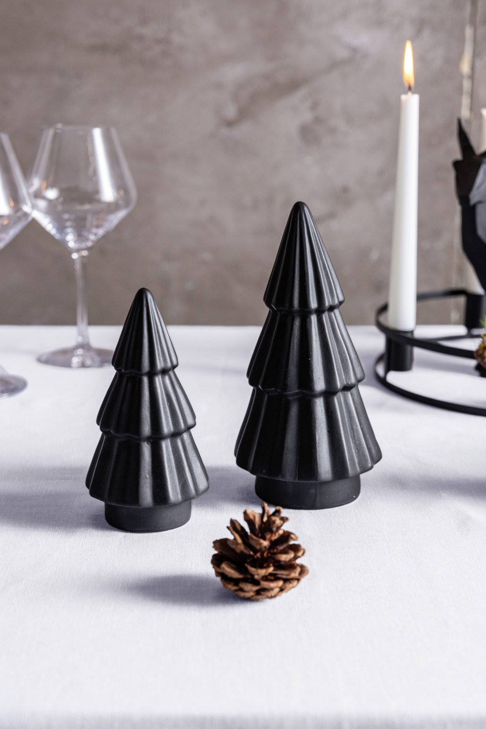 Vega Nilas Decorative Christmas Tree, Matt Glazed Porcelain, Black, 10.5x21 cm
