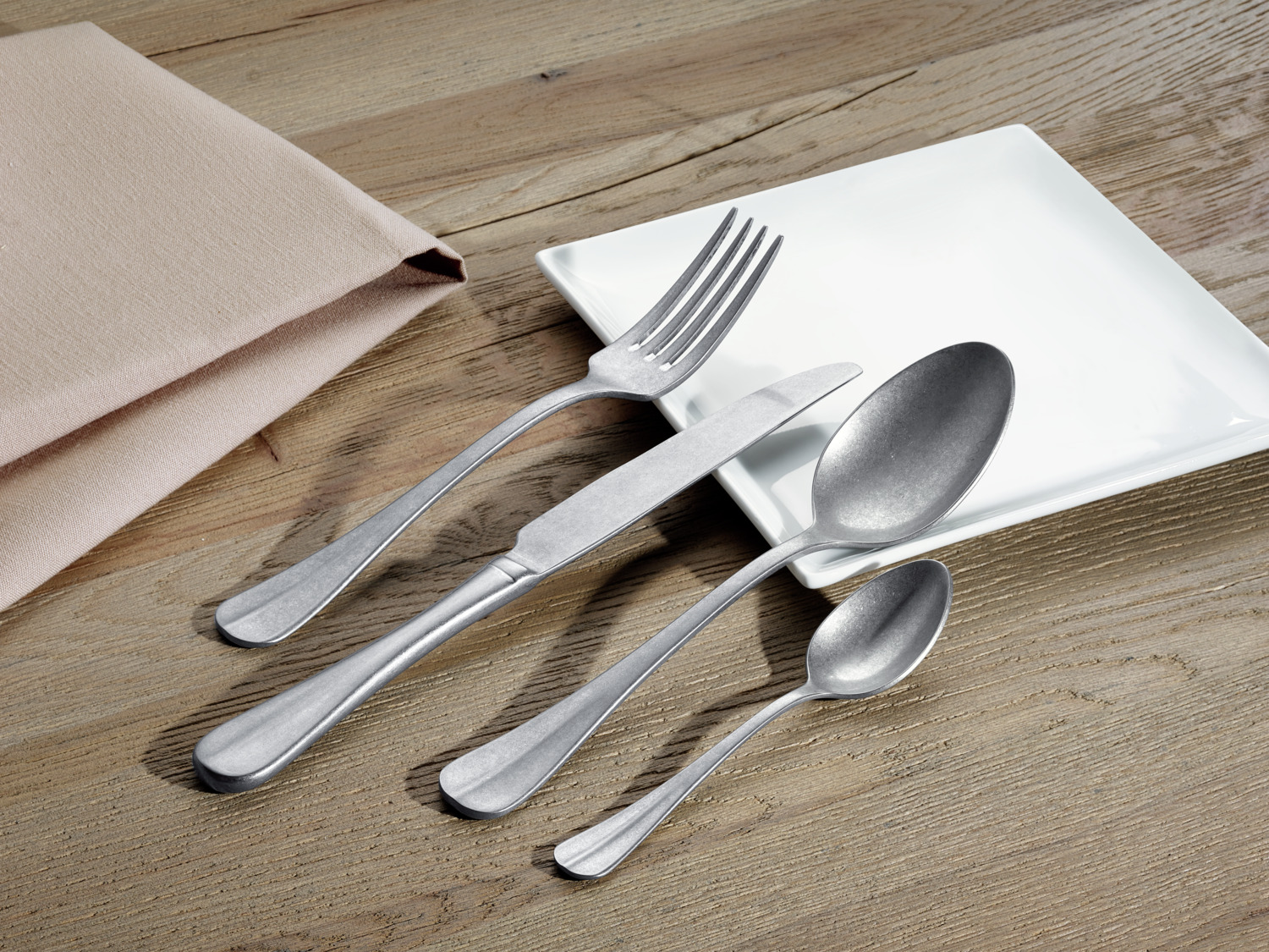 VEGA Memory Table Knife Set of 12, Chrome Stainless Steel 13/0, Patinated Finish, Rust-proof, 23.5 cm, Silver, Dishwasher Safe for Catering and Hotels