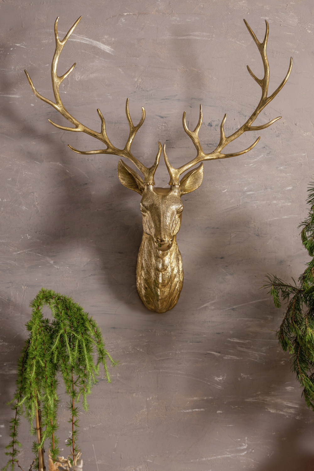 LUSINI Janne XXL Decorative Deer Head, High-Quality Aluminum, Gold, 104 x 132 x 35.5 cm, Indoor Wall Art with Bracket