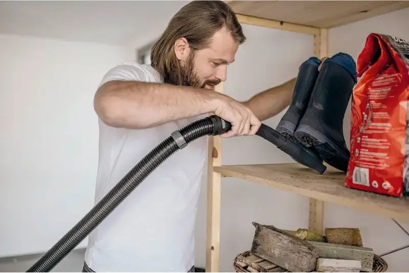 Karcher WD 5 S Wet & Dry Vacuum Cleaner, 1200W, 25L Stainless Steel Container, HEPA Filter, Blowing Function, with Floor Brush and Crevice Nozzle
