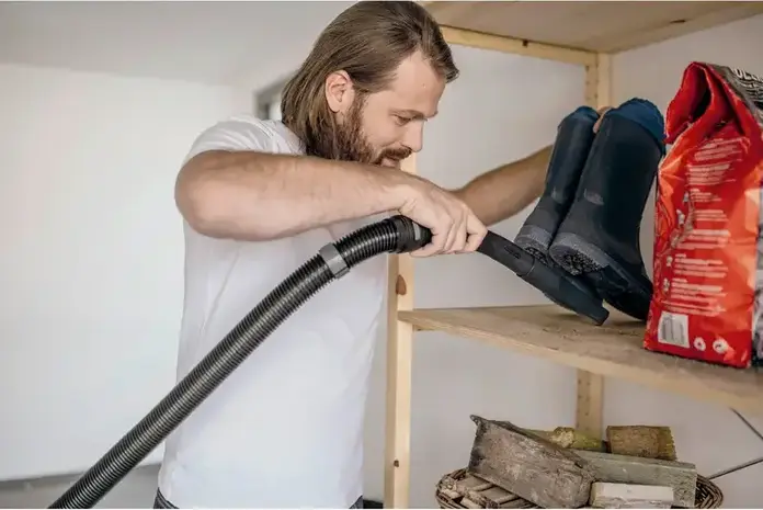 Karcher WD 5 S Wet & Dry Vacuum Cleaner, 1200W, 25L Stainless Steel Container, HEPA Filter, Blowing Function, with Floor Brush and Crevice Nozzle