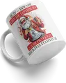 Cană de Anul Nou 13 din Ceramică, Albă, Ilustrație cu Moș Crăciun Modern cu Ochelari de Soare și Căști, Citat Amuzant