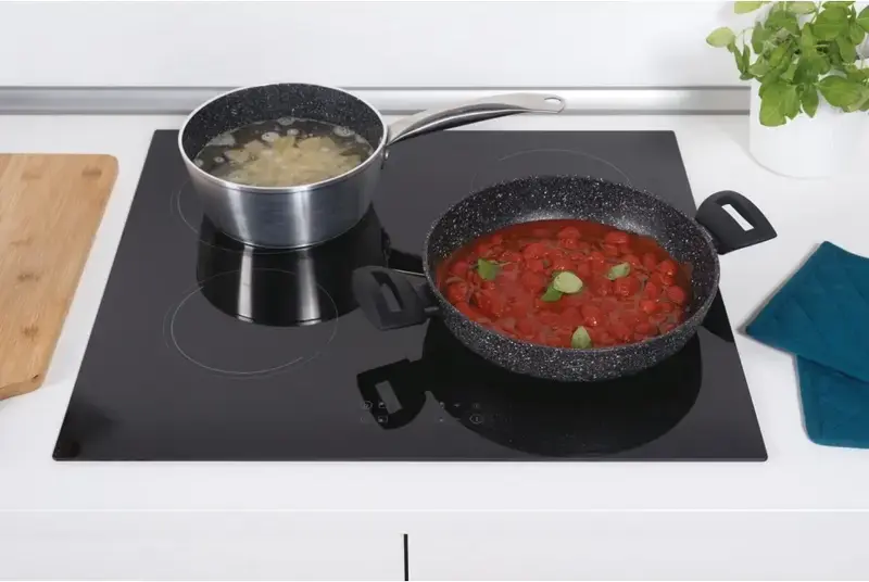 Plita cu Inductie Incorporabila Candy CI642C Idea Induction, 4 Zone de Gatire, Sticla Vitroceramica Neagra, 59 cm, Control Tactil, Functie Booster