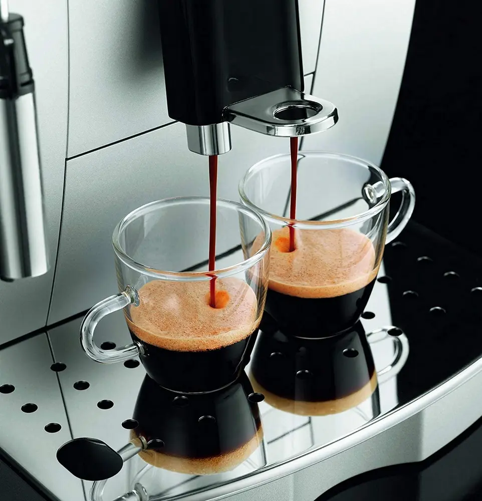 DeLonghi Magnifica S ECAM22.110 Automatic Coffee Machine, 1450W, 15 Bar, 1.8L Tank, 13-Step Grinder, Cappuccino System, White