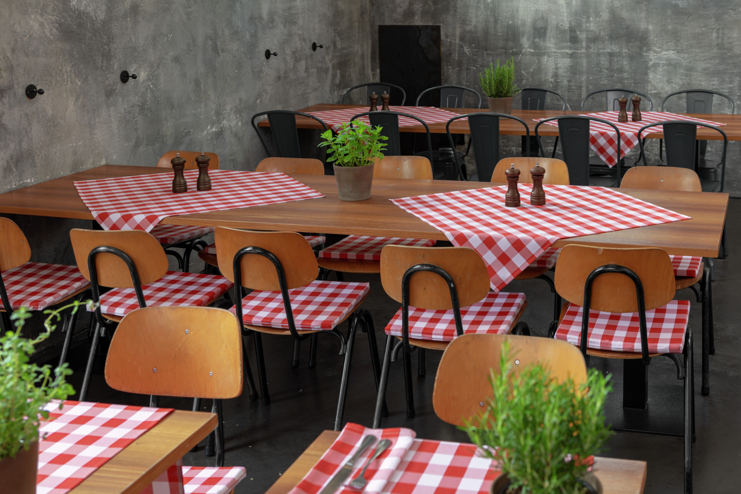 LUSINI Solutions GmbH Countryline Textile Napkins, Red Plaid, 50x50 cm, 100% Polyester, OEKO-TEX Standard 100, Set of 6