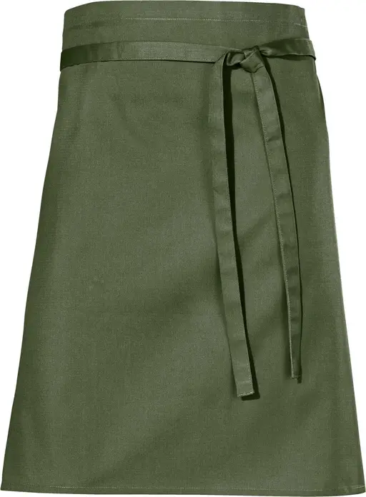 JOBELINE LUSINI Solutions GmbH Apron Botero 60x100cm (LxW) Schürze Botero 60x100cm (LxB) Apron Botero 60x100cm (LxW); 60x100 cm (LxW); olive Schürze Botero 60x100cm (LxB); 60x100 cm (LxB); oliv 65 % polyester, 35 % cotton. 200 g/m². 60 °C wash. Classic apron made of high quality and durable blended fabric, with fixed fabric bands made of apron fabric. Particularly durable, easy-care and easy-iron. 65 % Polyester, 35 % Baumwolle. 200 g/m². 60°-Wäsche. Klassische Schürze aus hochwertigem und robustem Mischgewebe, mit festen Stoffbändern aus Schürzenstoff. Besonders strapazierfähig, pflege- und bügelleicht.