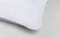 Perna de Dormit Erwin M. Dream Cotton, 60 x 80 cm, Umplutura din Fibre Poliester 100%, Husac din Bumbac 100%, Respirabila, Hipalergenica, Albă, Lavabila la Masina