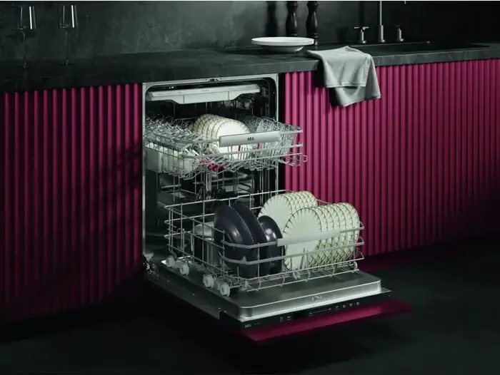 underestimated AEG GI8200A2TN Seria 8000 Masina de Spalat Vase Incorporabila Total, Clasa Energetica A, 14 Locuri, SatelliteClean Pro, WiFi, 38 dB, Alb