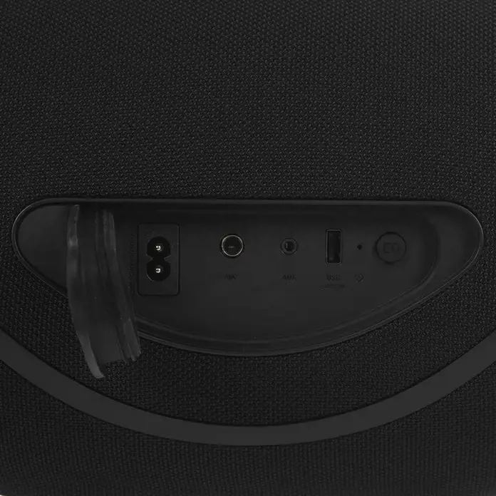 Boxa Portabila Bluetooth Hisense VoyageBoom, Rezistenta la Apa IP67, Sistem Audio 2.1 CH cu Subwoofer, Baterie 10200mAh, Powerbank, Radio FM, Negru