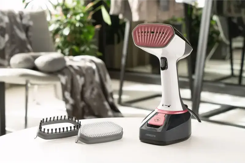 Ardesto SI-S1400 Handheld Garment Steamer, 1400W, 22g/min Steam Flow, Auto-off, Easy Fill Water Tank, White/Black/Pink, Set of 2 Nozzles