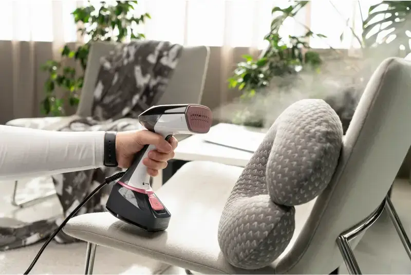 Ardesto SI-S1400 Handheld Garment Steamer, 1400W, 22g/min Steam Flow, Auto-off, Easy Fill Water Tank, White/Black/Pink, Set of 2 Nozzles
