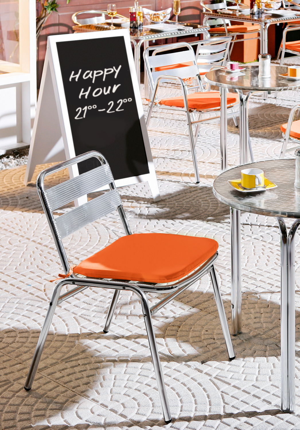 Set de 4 scaune bistro exterioare PULSIVA LUSINI Limona, aluminiu lustruit, fara bratze, 50 x 55 x 78.5 cm, stivuibile, rezistente la intemperii si UV, argintiu