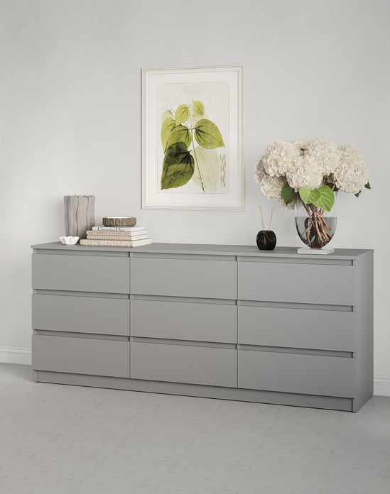 Comoda Neo 9S cu 9 Sertare, Ghidaje Telescopice, Material PAL, Gri, 180x43x75.5 cm, Design Minimalist fara Manere