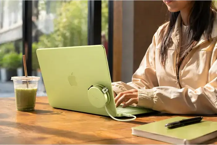 Satechi OntheGo 5-in-1 Multiport Adapter USB-C Hub with 4K 60Hz HDMI, USB-C PD 60W, USB-C 3.2, USB-A 3.2, SD Card Slot, Aluminium, 65x65x22mm
