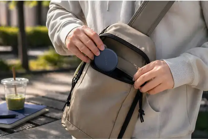 Многопортовый адаптер Satechi OntheGo 5-in-1, USB-C хаб с HDMI 4K/60Гц, PD 60Вт, USB-C и USB-A 3.2 Gen 1, слотом для SD-карт, алюминий, магнитный монтаж