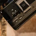 Set de 3 piese Cameră Mirrorless Canon EOS R6 V cu Obiectiv RF 20-50mm f/4 L IS USM PZ, Full Frame CMOS 32.5MP, DIGIC X, 40fps, IBIS