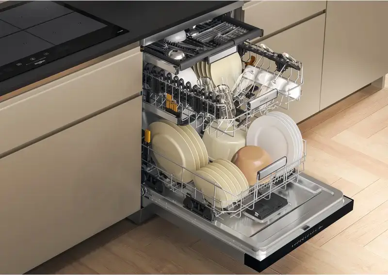 Посудомоечная машина Whirlpool W7F HP43 X MaxiSpace отдельно стоящая, на 15 комплектов, 10 программ, 43 дБ, AquaStop, нержавеющая сталь, 60x59x85 см
