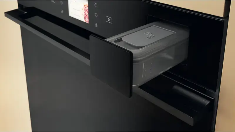 Whirlpool WOI9A8PT2SBA Built-in Electric Oven, Black, A+ Energy Class, 6th Sense, SteamSense, AirFry, Pyrolytic & Hydrolytic FlexiClean, Smart Display
