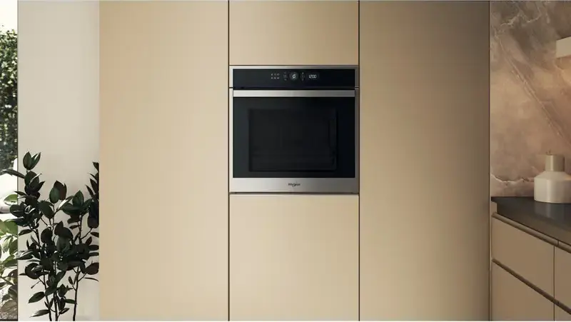 Whirlpool WOI4S8PM1SXA Built-in Electric Oven, 73L Capacity, A+ Energy Class, 3450W, 6th Sense Technology, SteamCook4, Inox Stainless Steel