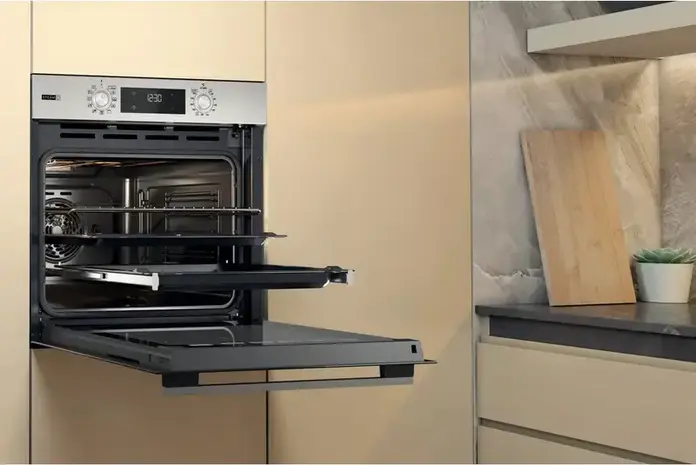 Cuptor Electric Incorporabil Whirlpool OMSK58RU1SX, 71L, Inox, Clasa Energetica A+, Steam+, Cook3, Curatare FlexiClean Pirolitica si Hidrolitica