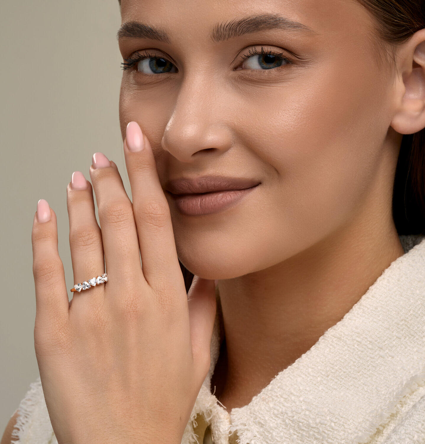 SOKOLOV Ring 019851, Size 17, 585 Red Gold, 5 Heart-Shaped Colorless Cubic Zirconia Stones, 2.043 Carats, Women's Jewelry, Spring-Summer 2026 Collection
