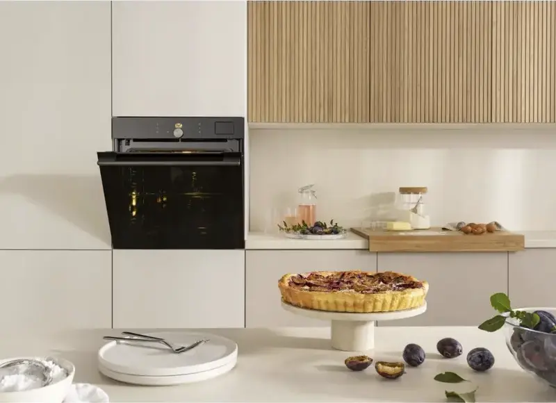 Gorenje BFS6148B G800 Built-in Electric Combined Steam Oven, 77L, A+ Energy Class, Black, TFT VisionPlus Display, FullSteam, AirFry, Set of 3 Trays and Grill