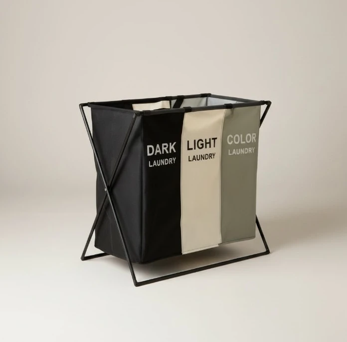 Sorter Rufe cu 3 Compartimente si Rama Neagra Pliabila in forma de X, Saci Etichetati pentru Rufe Inchise Deschise si Colorate, 55x33x52 cm