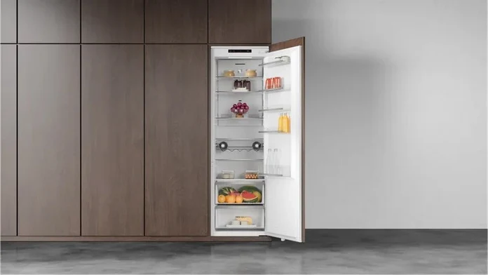 Teka RSL 73385 FI Built-in Single Door Refrigerator, Total No Frost, Inverter Motor, Touch Control, VitaCare Drawer, 304L Capacity, Energy Class D