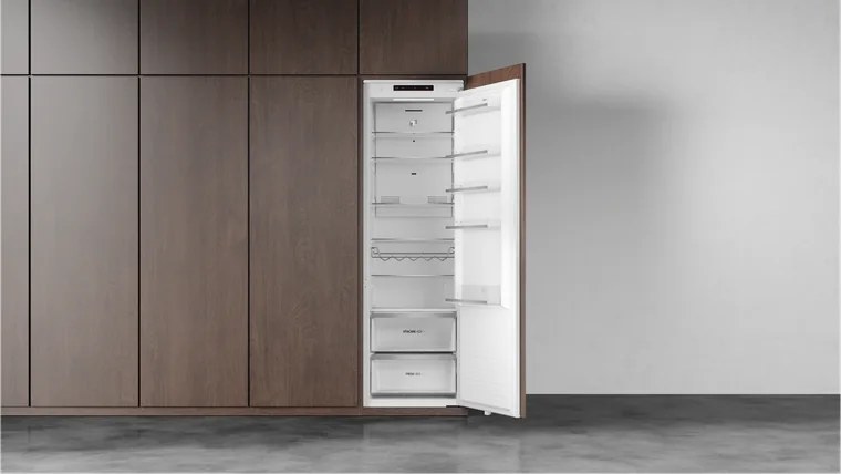 Teka RSL 73385 FI Built-in Single Door Refrigerator, Total No Frost, Inverter Motor, Touch Control, VitaCare Drawer, 304L Capacity, Energy Class D