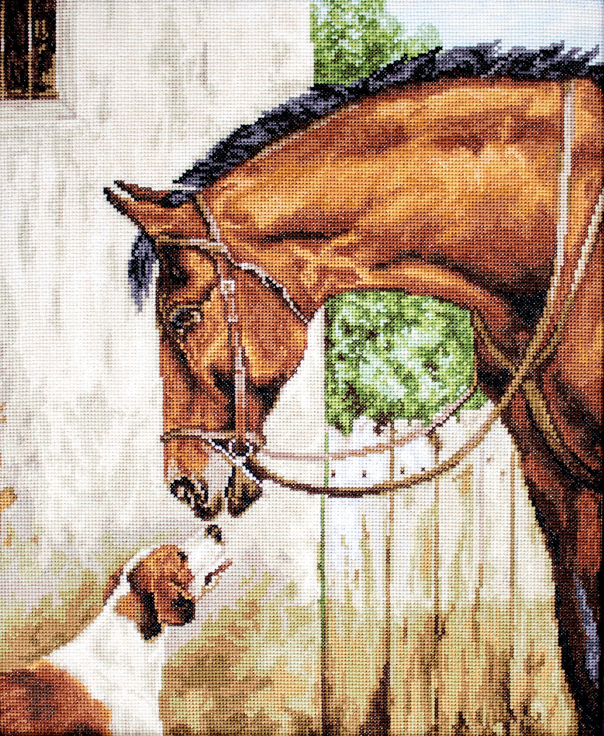 • Dimensiune: 18x20 cm Culori: 37 Pânză: Pointstitch canvas 25 ct. "Zweigart" Ață: muline "Anchor" Wright Barker • Premium quality • Set de Brodat Goblen Luca-S Set de Brodat Goblen Luca-S - Vânător și Foxhound, G580