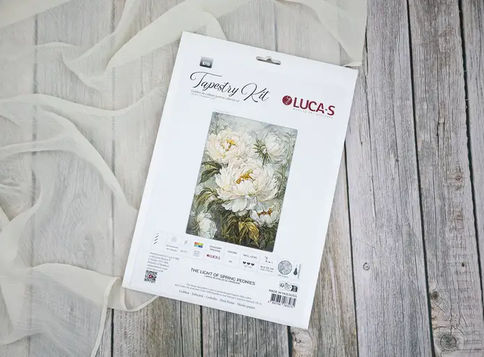 Kit Broderie Luca-S GOLD G715 Lumina Bujorilor de Primăvară, 18x25 cm, Pânză Zweigart 25ct, 54 Culori, Ață 100% Bumbac