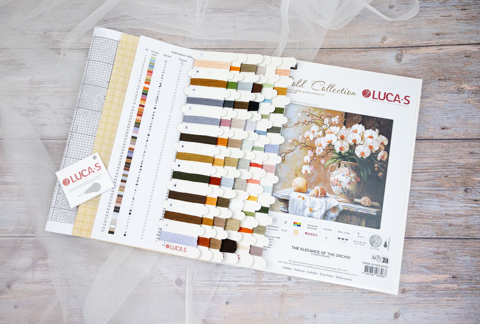 Kit Broderie Luca-S G714 Eleganța Orhideei, Colecția Gold, 20x20 cm, Pânză Zweigart 25ct, 61 Culori, Ață 100% Bumbac